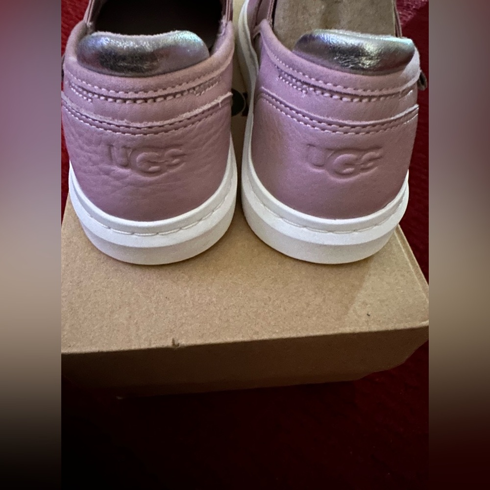 UGG ROSE SLIP ON - Picture 4 of 4